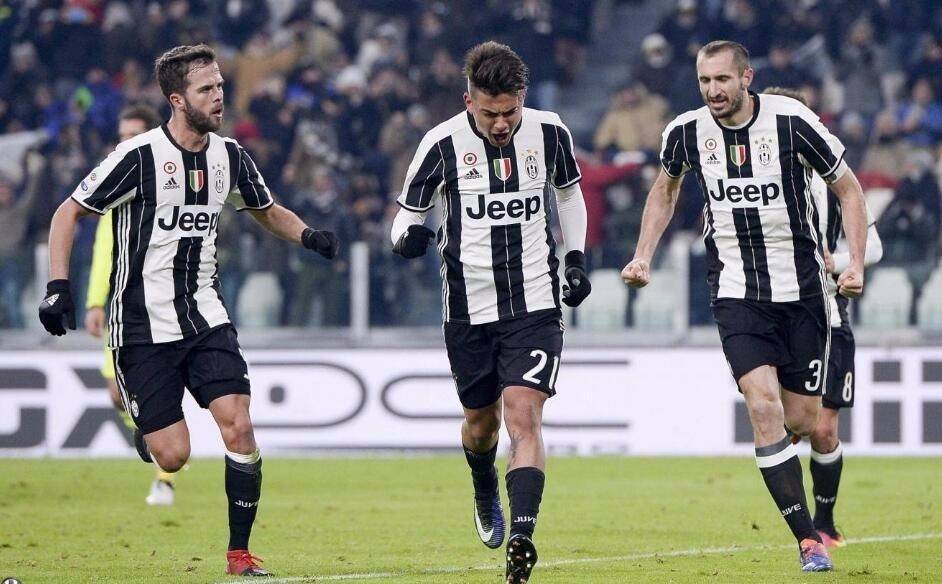 客场2-1力克中国香港，新加坡时隔41年重返亚洲杯正赛