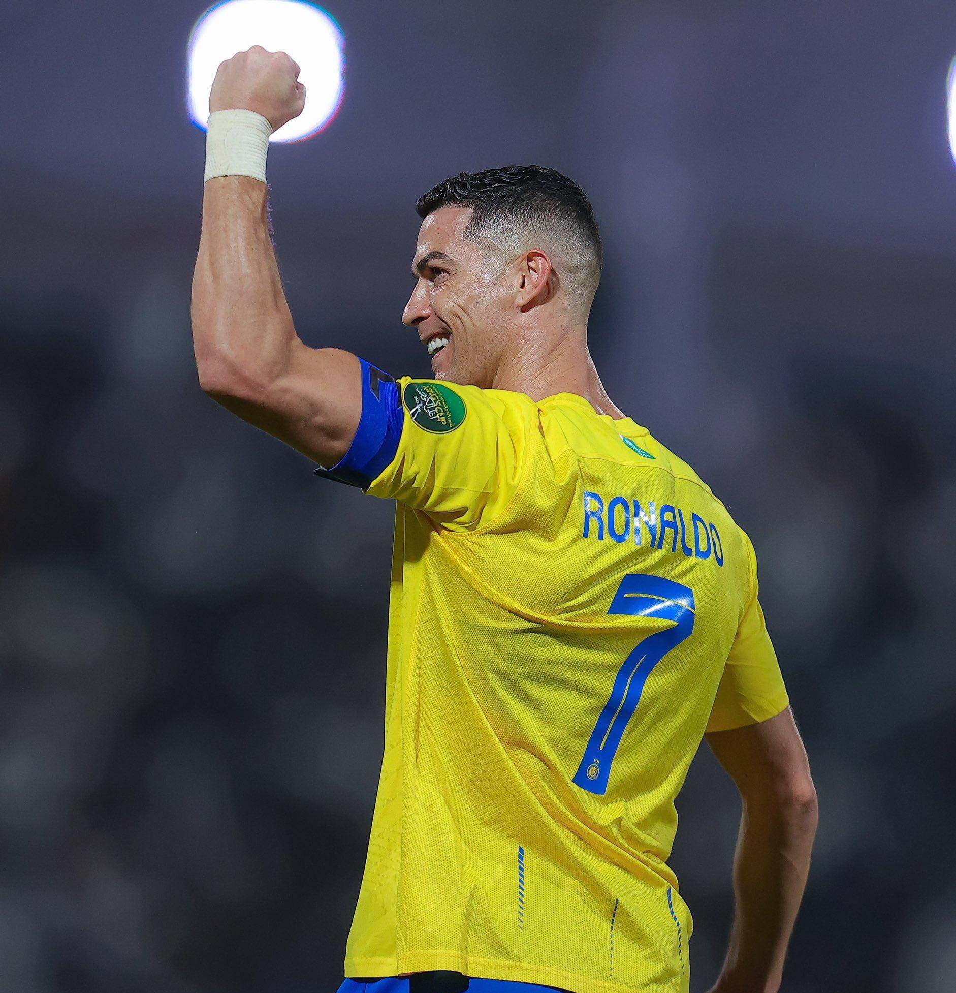 准度目前来看很高：施奈德林季初英超预测被挖出