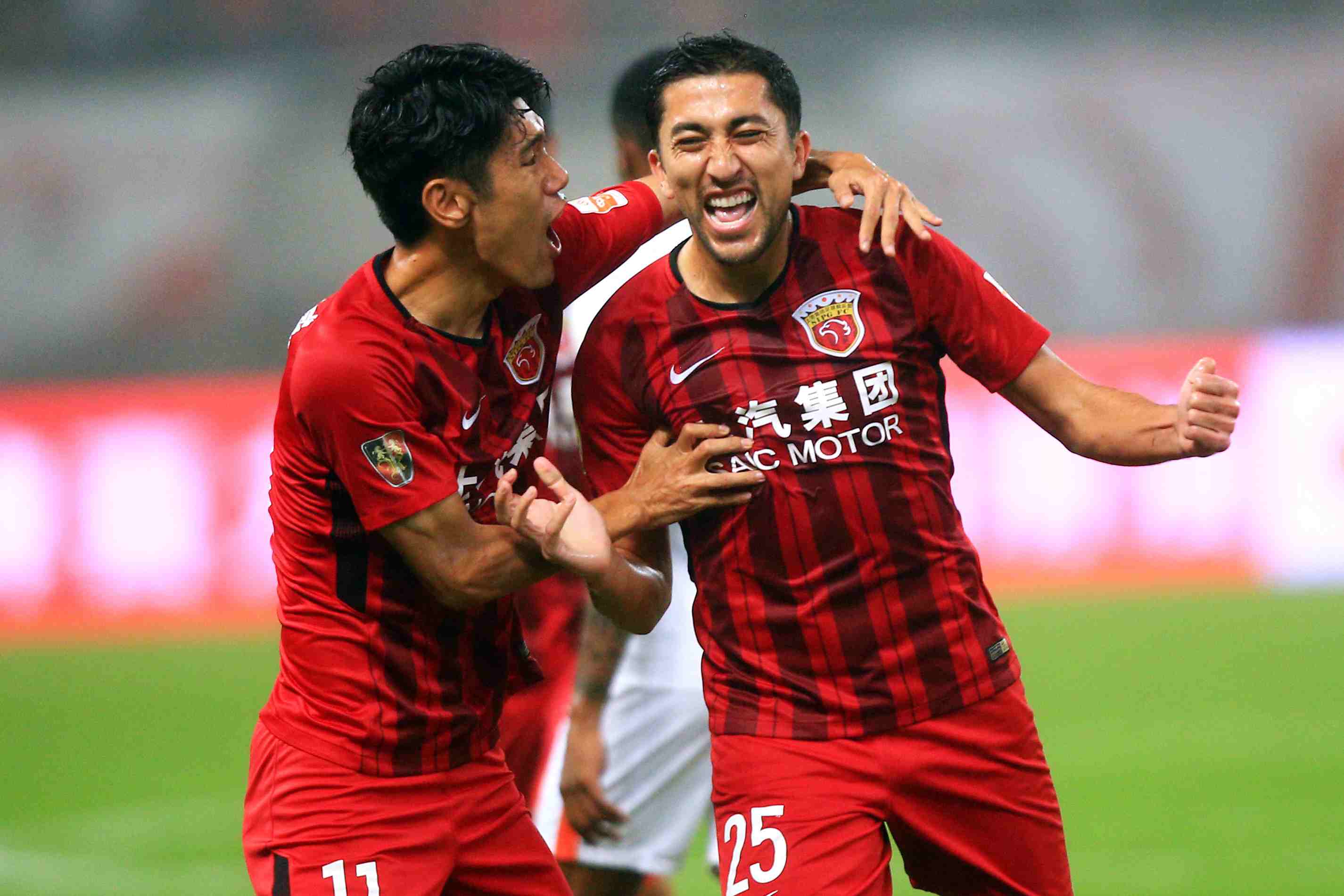 尼克斯官方：唐斯因左小腿紧张缺席对阵魔术的比赛